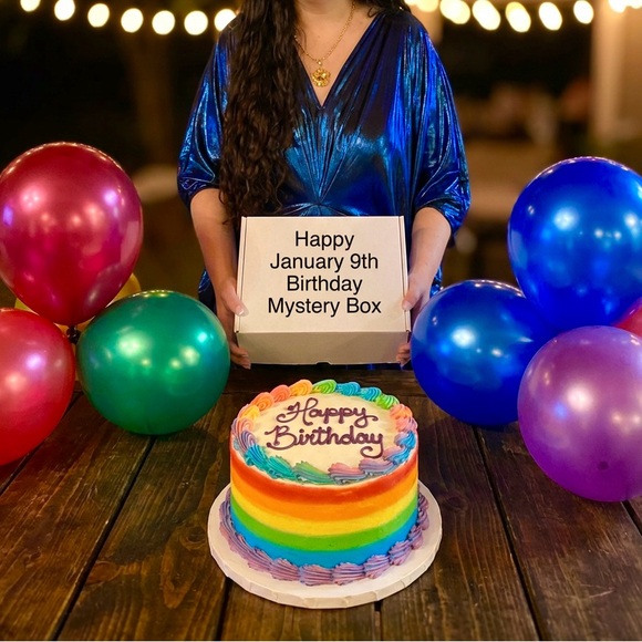BIRTHDAY MYSTERY BOX 🎈 - Picture 3 of 4